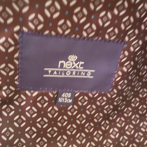 Next UK 2 piece suit - Picture 2 of 4